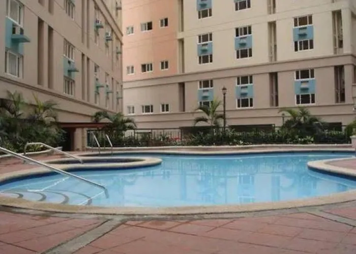 Apartment Renovated 2br 2tb Wifi/netflix Very Near Mall Qc *