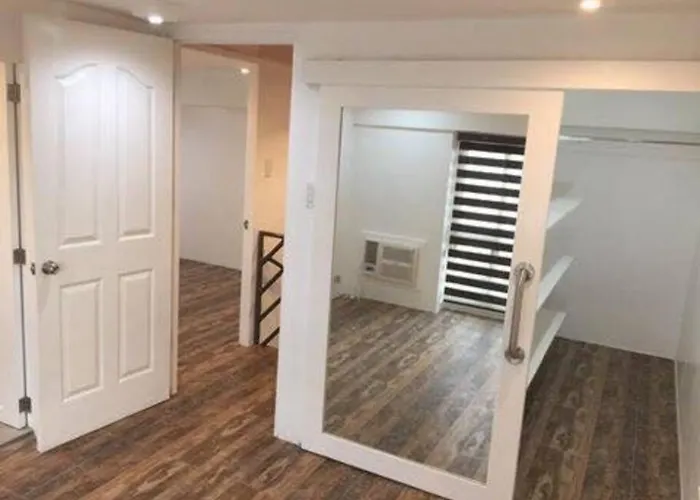 Renovated 2br 2tb Wifi/netflix Very Near Mall Qc * Manila